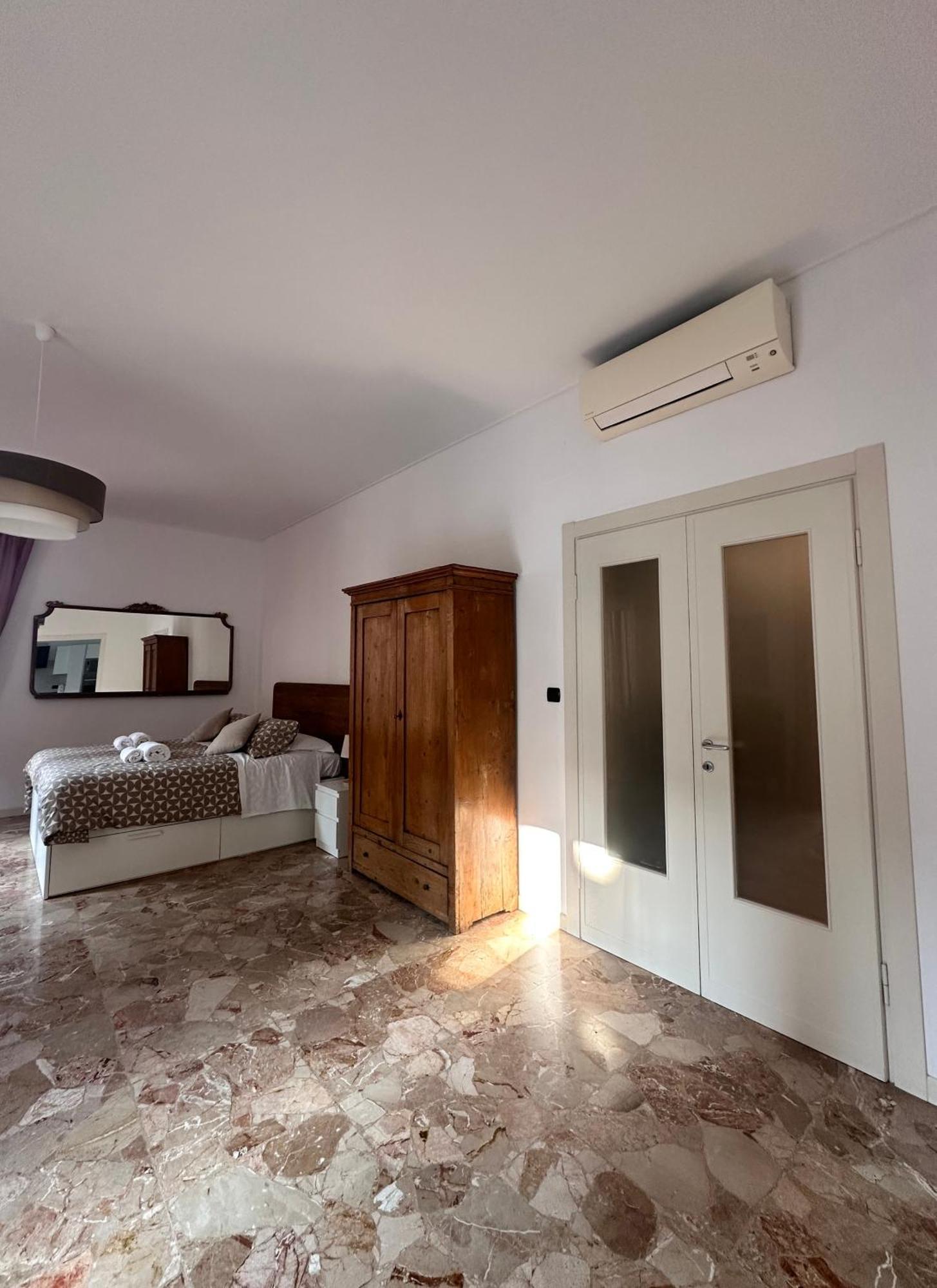 Catullo 12 Hotel Verona Ngoại thất bức ảnh