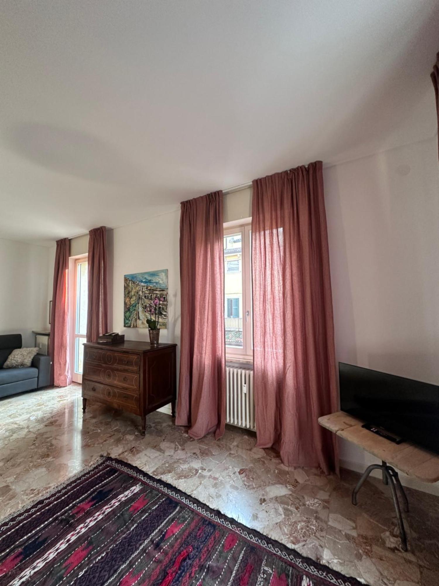 Catullo 12 Hotel Verona Ngoại thất bức ảnh